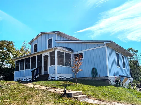 698 Mudlick Rd, Cynthiana, KY 41031
