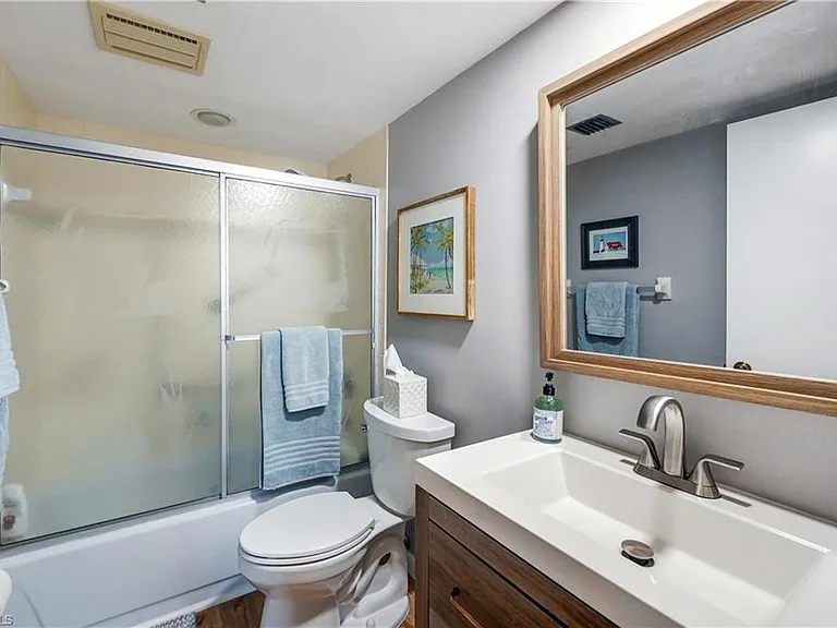 878 Meadowland Dr #4 — Photo 9