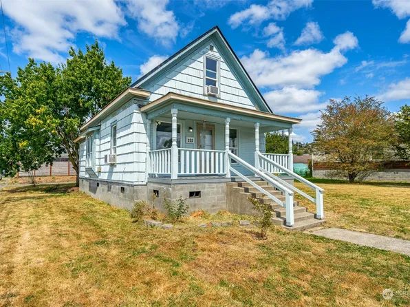 222 SW John Street, Chehalis, WA 98532