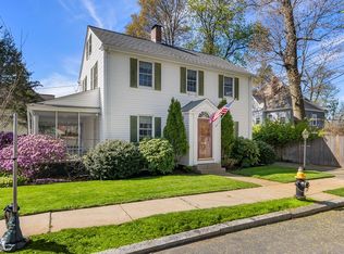 6 Park Ter, West Roxbury, MA 02132