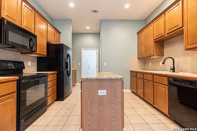 22216 Park Summit Cv — Photo 13