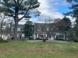 100 Highview Ave, Nanuet, NY 10954