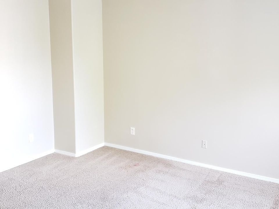 1st image of 18558 SW Takena Ct
