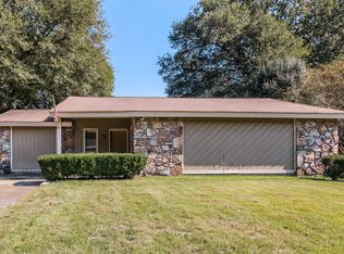 2456 Flowering Tree Dr, Memphis, TN 38134