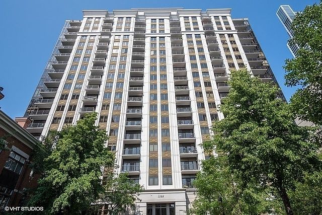 1st image of 1322 S Prairie Ave Unit 708