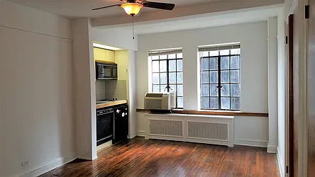 Rented by City Connections Realty