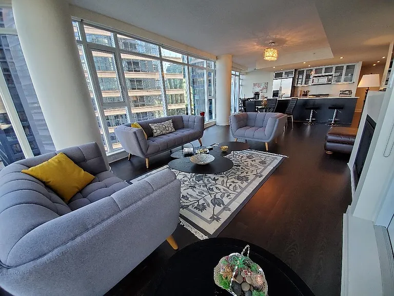 1205 Hastings St W #1103 — Photo 16