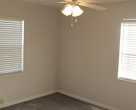 3rd image of 908 W 25th St