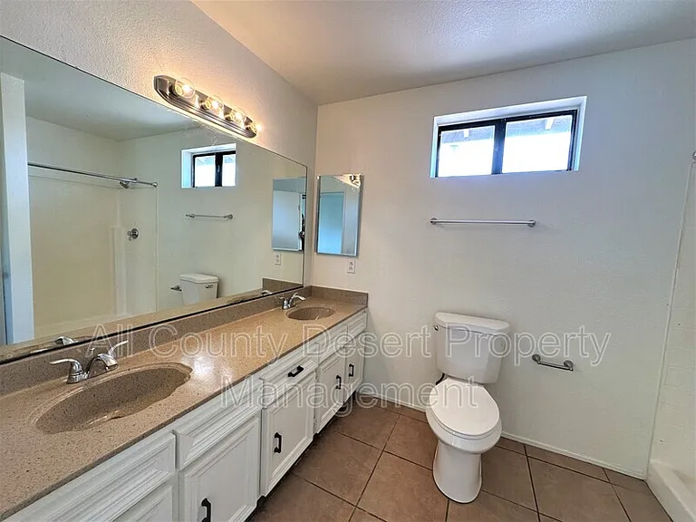 33950 Via De Anza #B — Photo 9