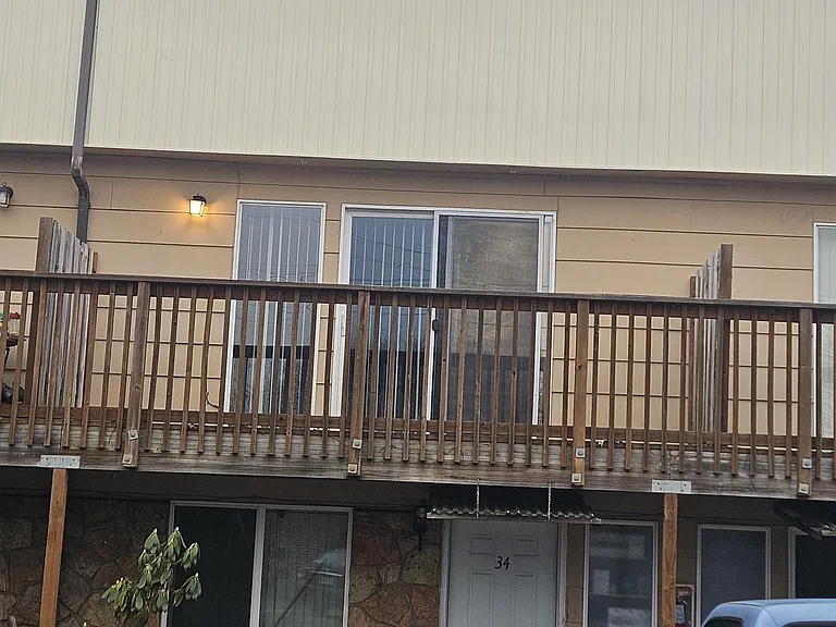 exterior view of townhouse deck & window