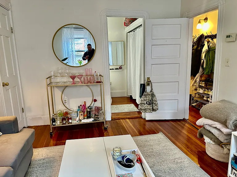 17 Irving St #9 — Photo 18
