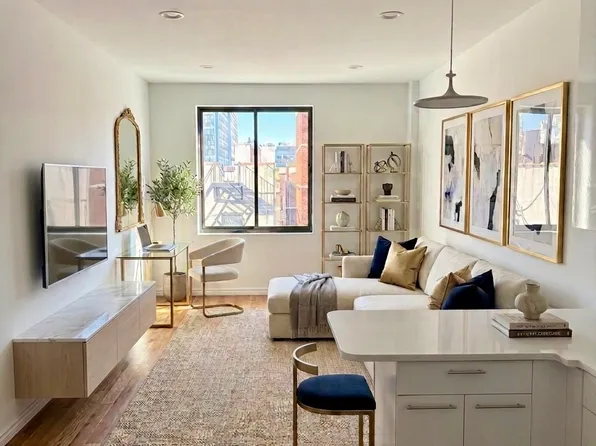 333 East 95th Street image 1 of 20