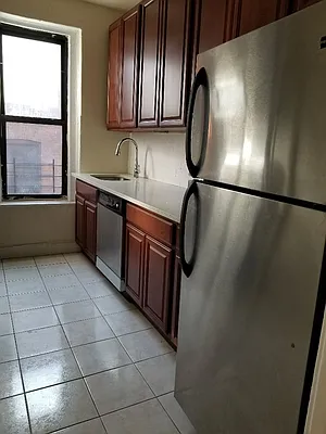 Rented by null | media 17