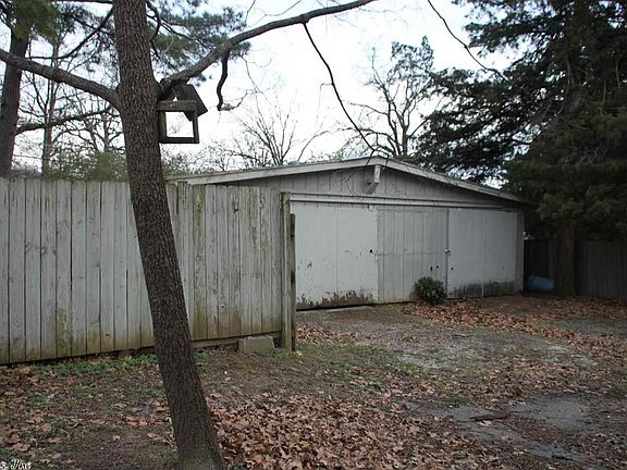 5th image of 4306 N Cypress St