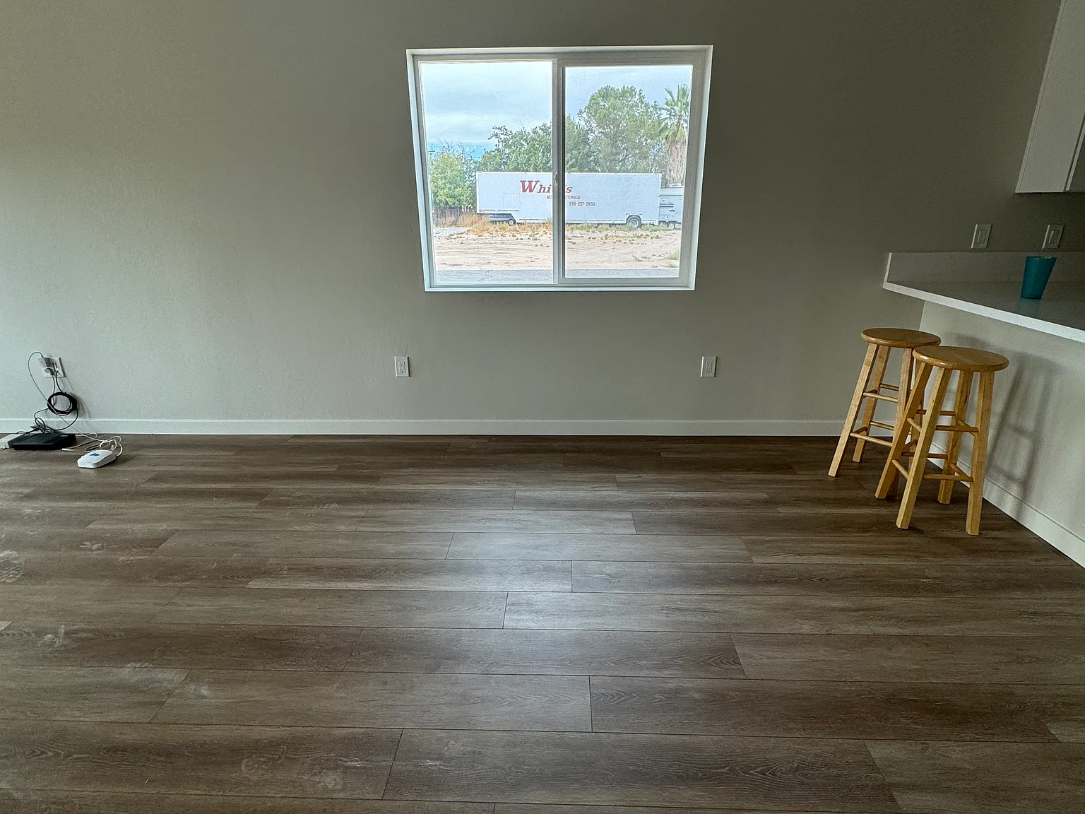 4 bed, 1705 sqft, $3,000 — Photo 2
