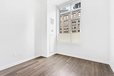 Rented by New York Casas Ltd.