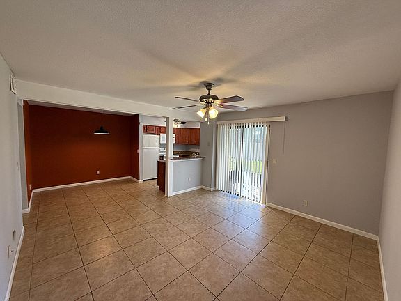 4th image of 3014 Antique Oaks Cir APT 119