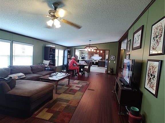 4th image of 12426 Lockhart Rd