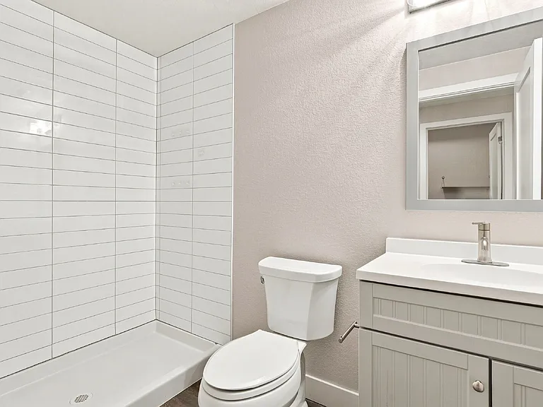3078 S Lincoln St — Photo 31