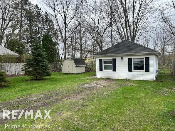 110 Butler St, Clio, MI 48420