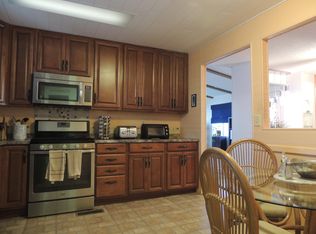 73 Rio St, Rancho Mirage, CA 92270