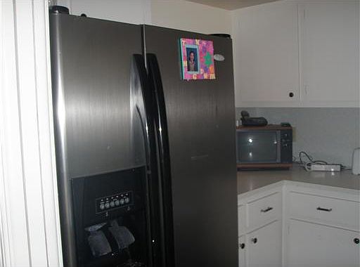 4th image of 36 Yacht Club Dr APT 603