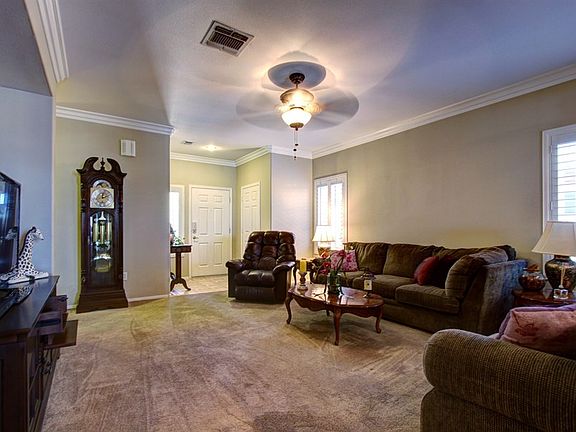 3rd image of 2341 Little Bighorn Dr