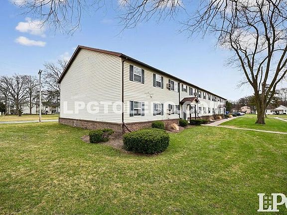 2nd image of 1230 Bedford Woods Dr APT 8