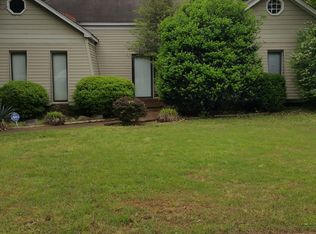 2317 Londonderry Ln, Cordova, TN 38016