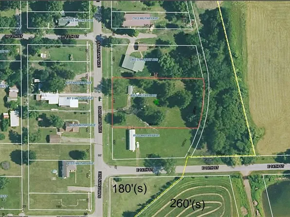 808 S Military Ave, Mulberry, KS 66756