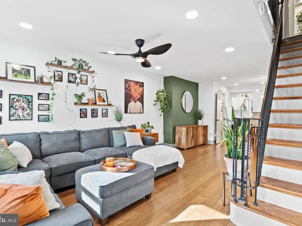 411 Pierce St, Philadelphia, PA 19148