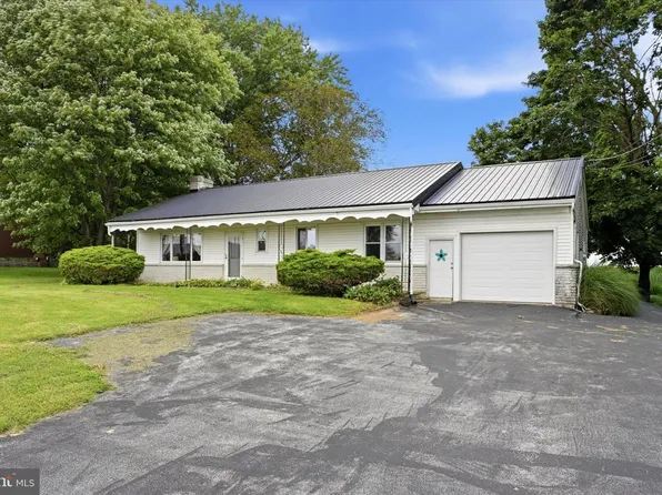 20 Hershey Ln, Parkesburg, PA 19365