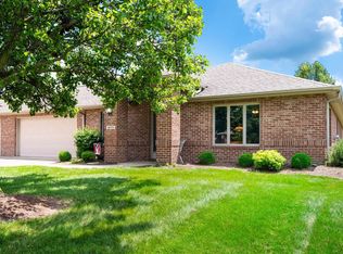 1625 S Patriot Dr, Yorktown, IN 47396