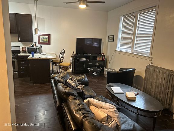 4th image of 2804 N Cambridge Ave APT 4