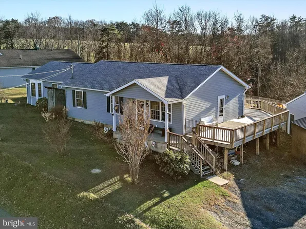 11 Hiram Ln, Bloomery, WV 26817