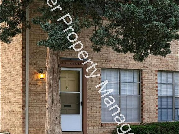 3rd image of 9721 Lynntown Ct