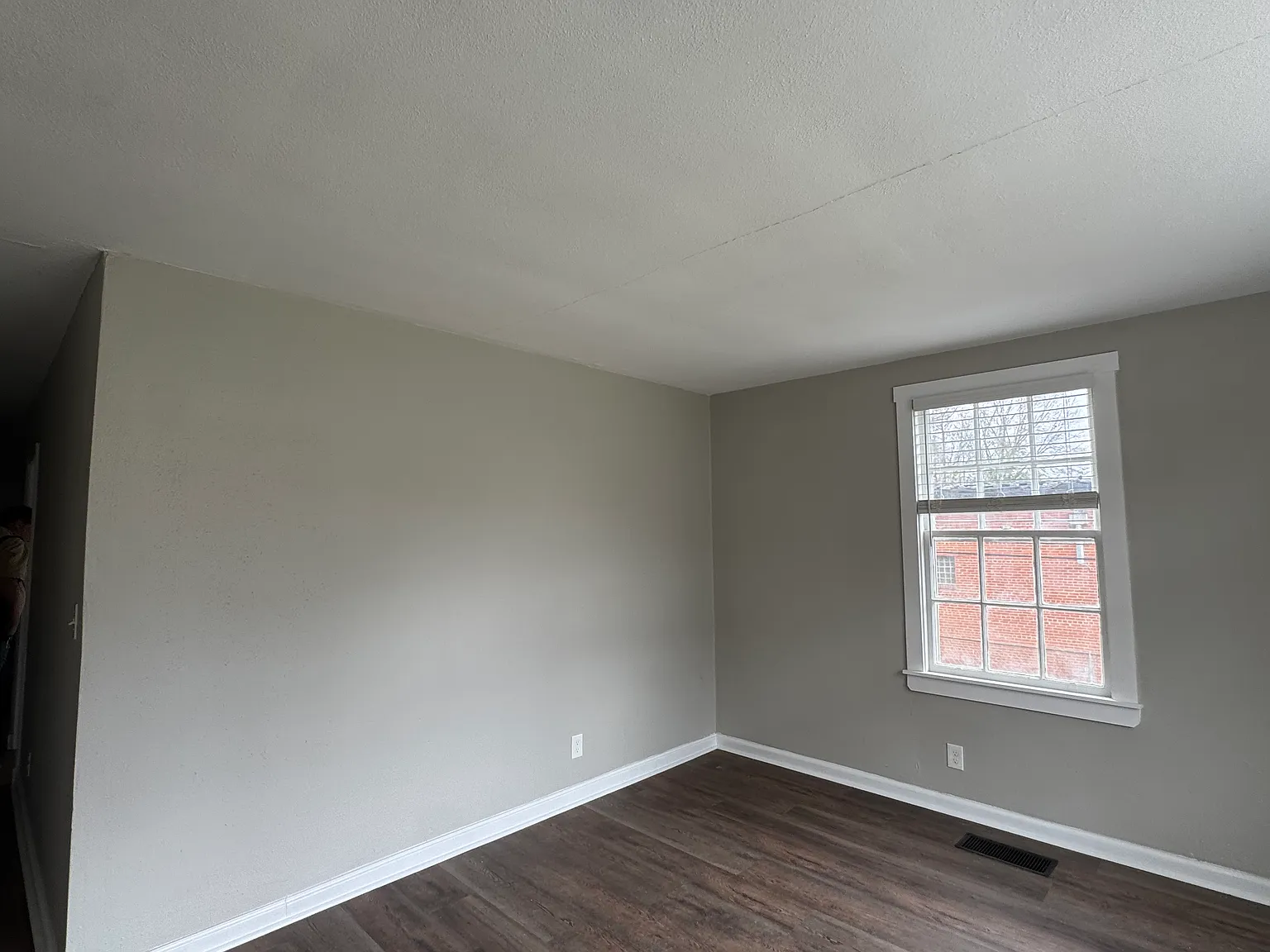 1 bed, 738 sqft, $750 — Photo 4