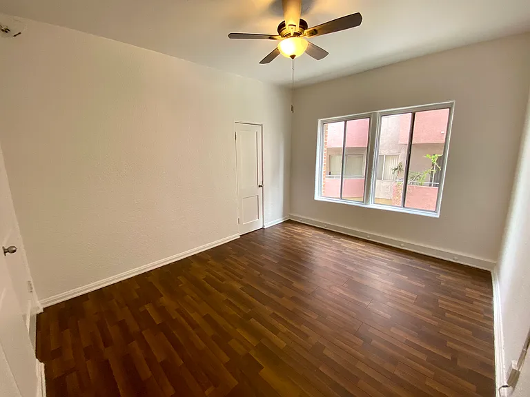 Franklin Place Lofts — Photo 10
