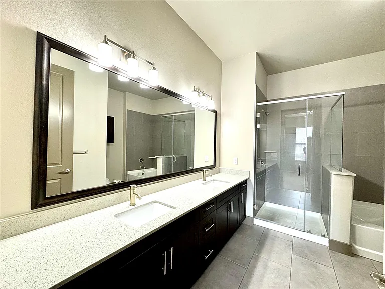 2033 S Gessner Rd #2108 — Photo 9