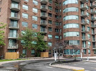 1440 Heron Rd #801, Ottawa, ON K1V0X2