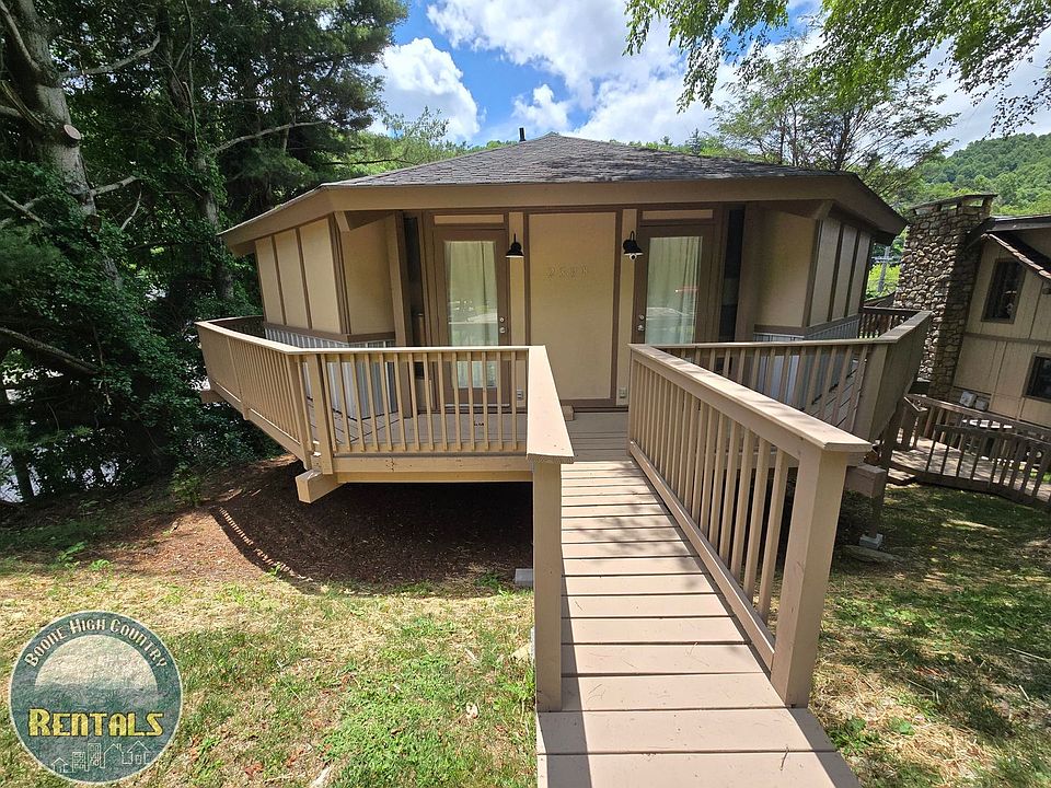 1st image of 2398 Highway 105