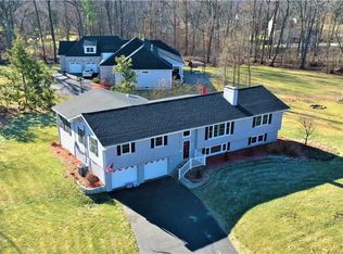 9 Birch Hill Dr, South Windsor, CT 06074