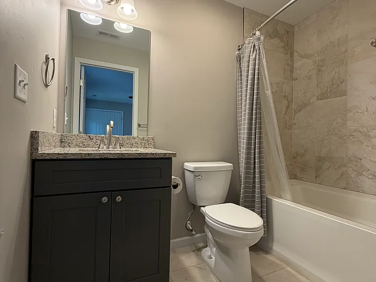 upstairs bath 1