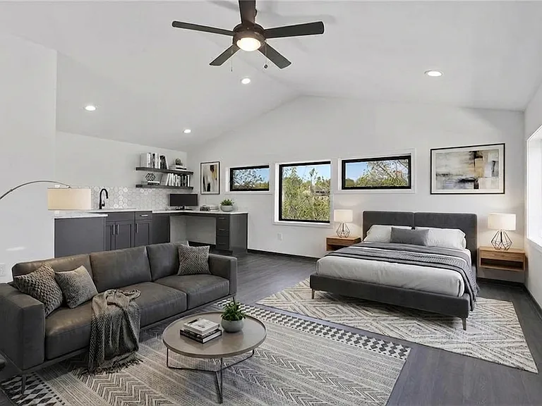 2232 Tracy Ave — Photo 12