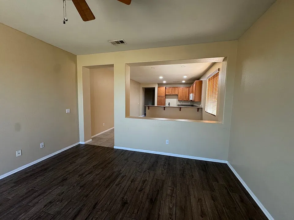 16636 Desert Lily St