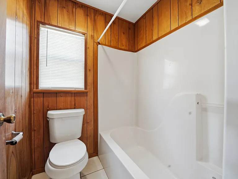 1407 Ford St #8 — Photo 16