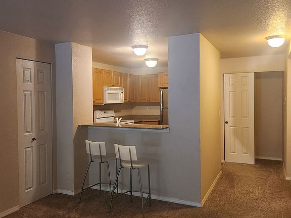 3rd image of 15433 Country Club Dr Unit G201