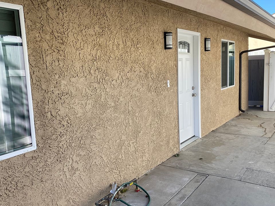 1st image of 6613 Varna Ave