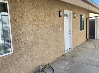 6613 Varna Ave, Van Nuys, CA 91401