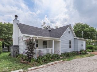 110 S Railroad St, Whiteland, IN